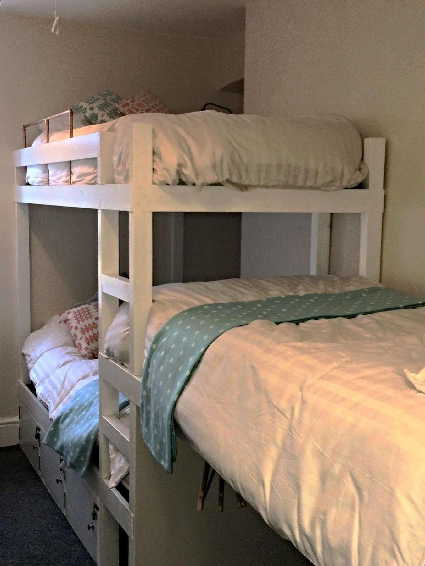 Self Catering Cellb Ffestiniog Hostel Blaenau Ffestiniog Εξωτερικό φωτογραφία